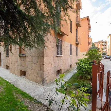דירה Housmart Previati 3 *