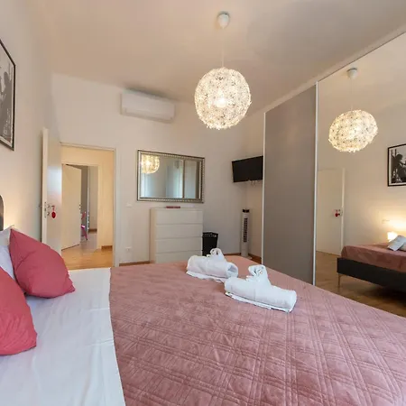 Apartman Housmart Previati 3 Bologna