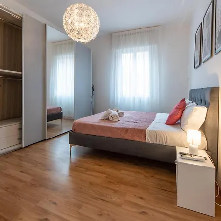 Housmart Previati 3 Apartman