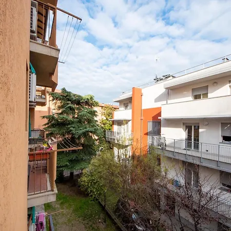 Apartment Housmart Previati 3 Bologna