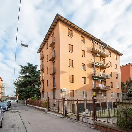 Housmart Previati 3 Bologna